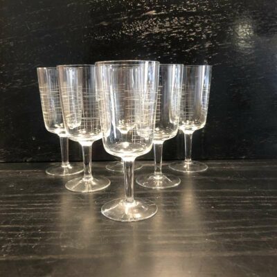 Verres à pied en cristal années 50