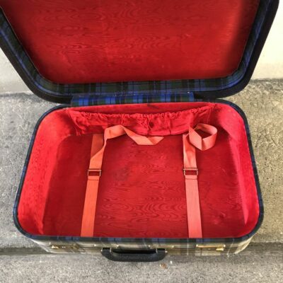 Valise vintage en tissus écossais