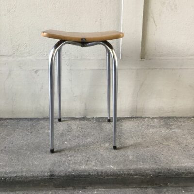 Tabouret formica jaune