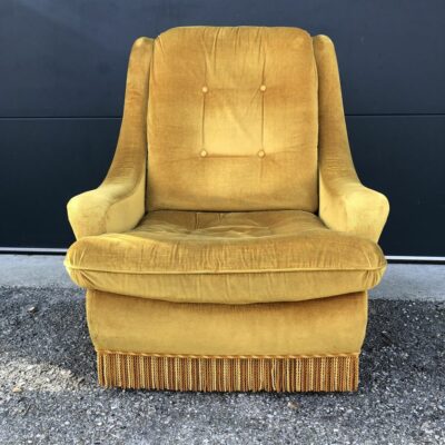 Fauteuil velours à franges